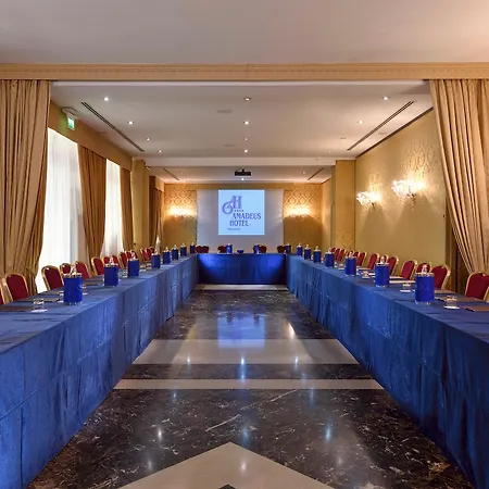 ホテル アマデウス