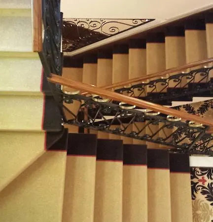 ホテル アマデウス 4*