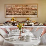 Hotel Amadeus