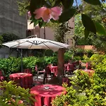 Amadeus Hotel