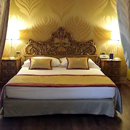 Amadeus Hotell